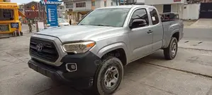 Toyota Tacoma 2017 Gray