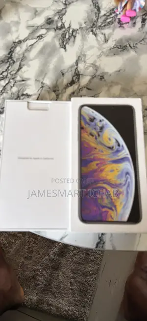 Apple iPhone XS Max 64 GB Silver