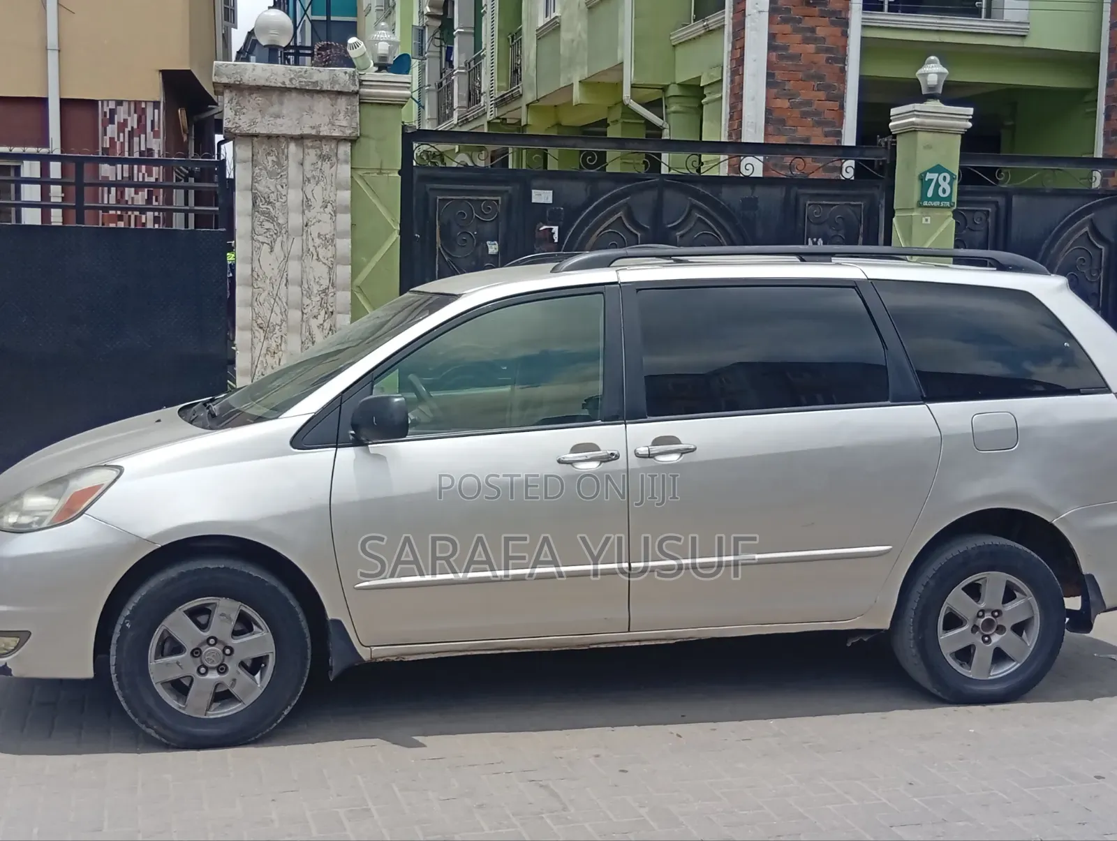 Toyota Quantum 2005 Grey