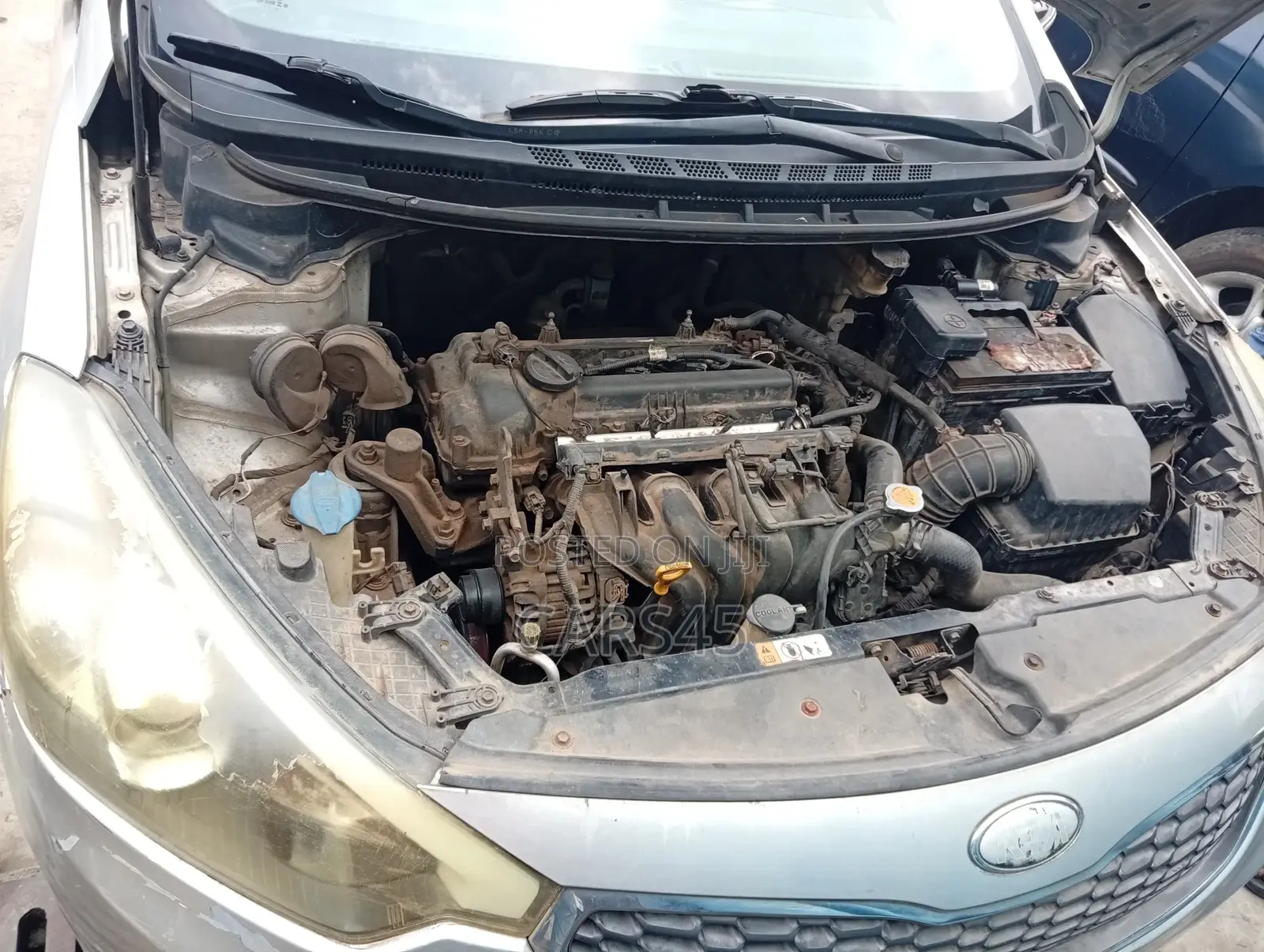 Kia Cerato 2013 Silver