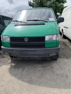 Volkswagen Transporter 2000 Green