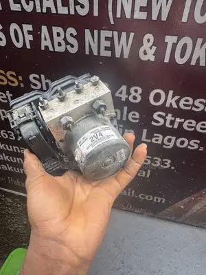 Hyundai Veloster 2013 Brake ABS Module Available