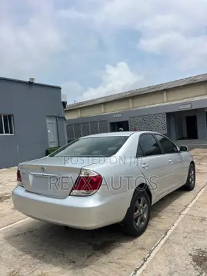 Toyota Camry 2006 Silver