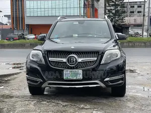 Mercedes-Benz GLK-Class 2011 Black