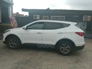 Hyundai Santa Fe 2015 White