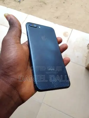 Apple iPhone 7 Plus 128 GB Black
