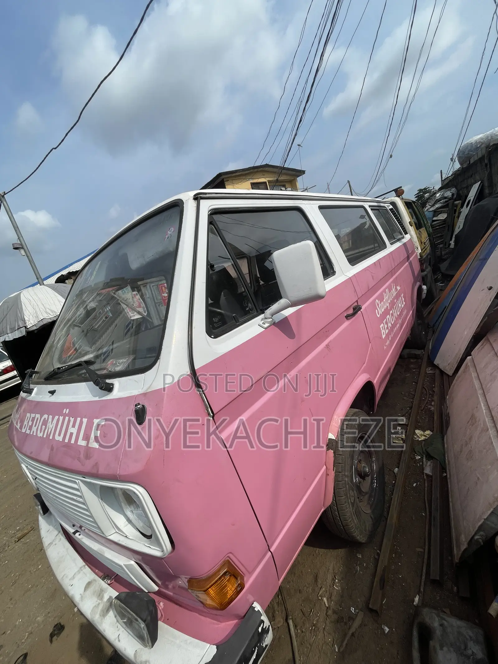 Volkswagen Transporter 2003 Pink
