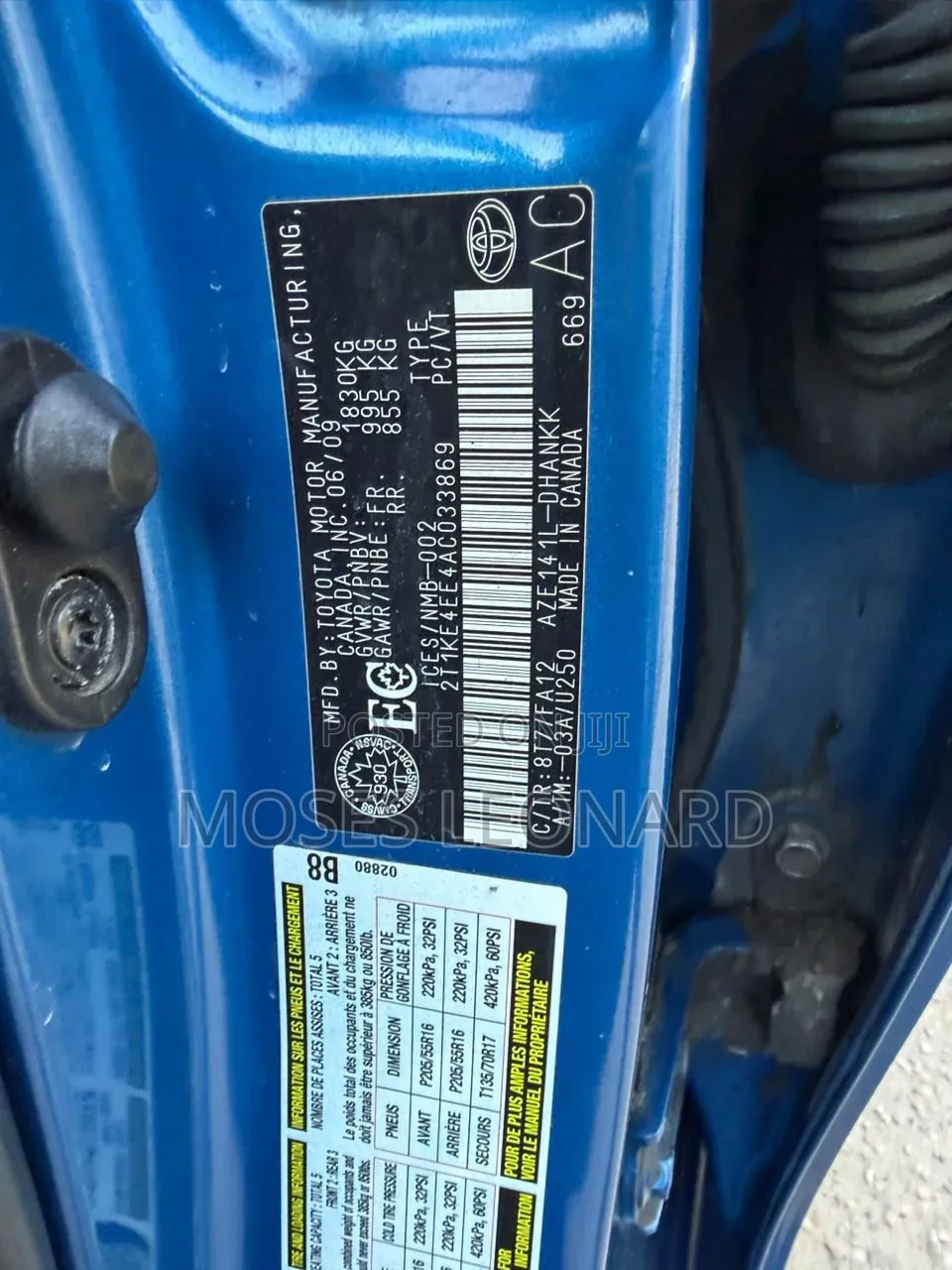 Toyota Matrix 2010 Blue