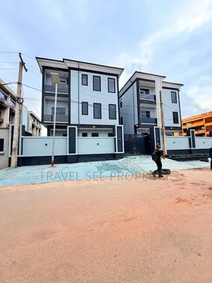 3bdrm Block of Flats in Private Estate Ikeja for sale