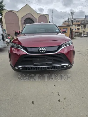 Toyota Venza XLE 2021 Maroon