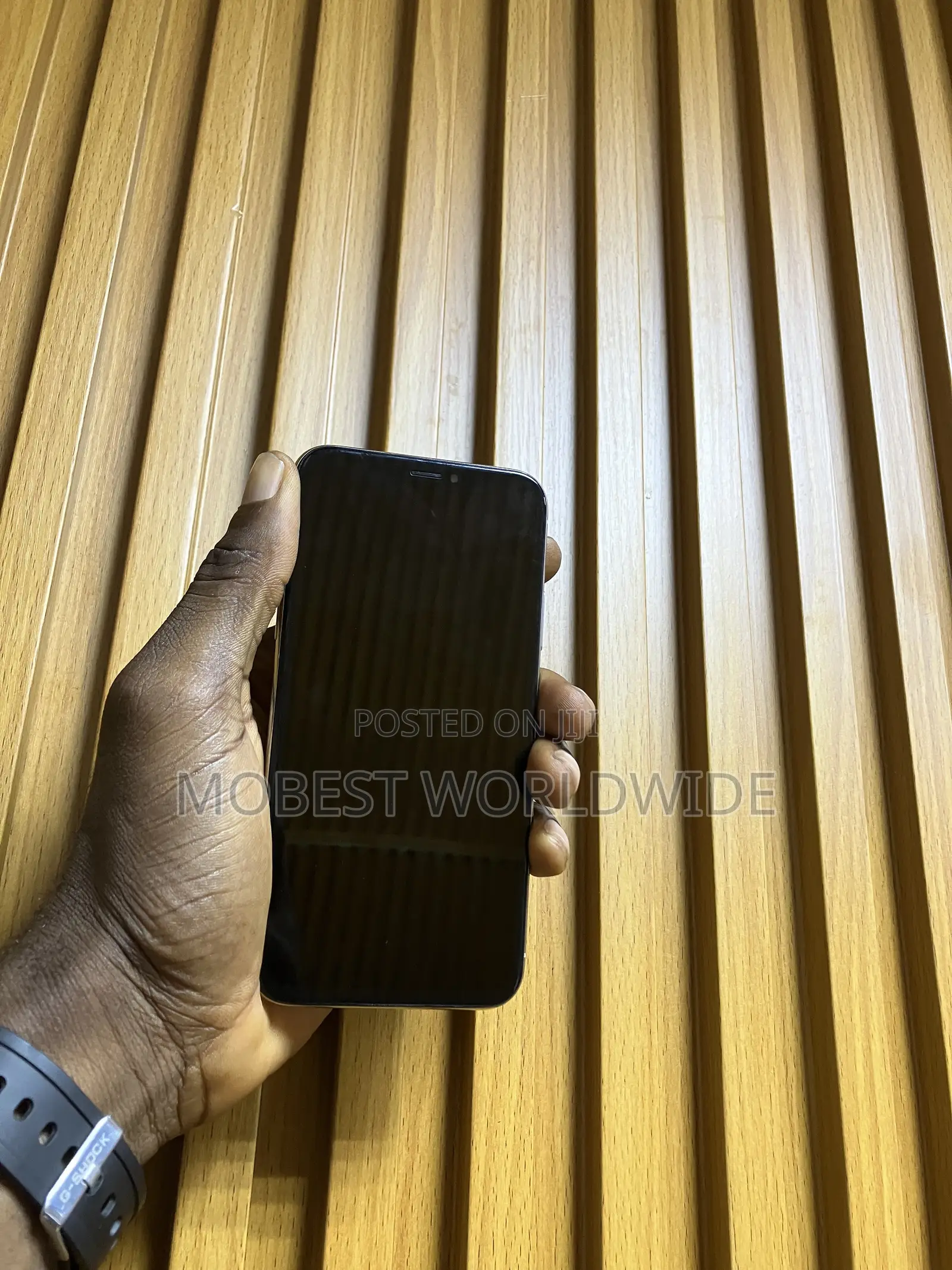 Apple iPhone X 64 GB White
