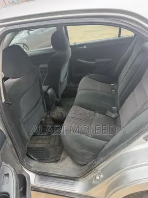 Honda Accord Automatic 2005 Silver