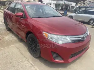 Toyota Camry 2012 Red