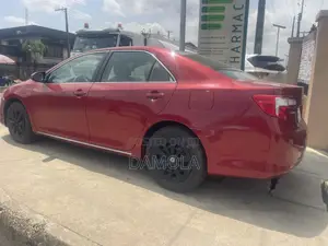 Toyota Camry 2012 Red