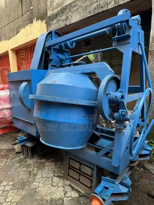 700L Heavy-Duty Concrete Mixer With Hoist – For Construction &Projects