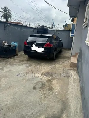 Toyota Venza 2011 Black