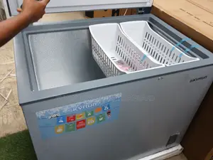 SKYRUN Chest Freezer 260L – Spacious, Durable & Practical