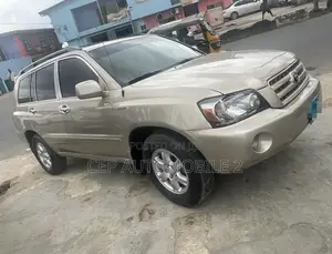 Toyota Highlander 2005 Brown