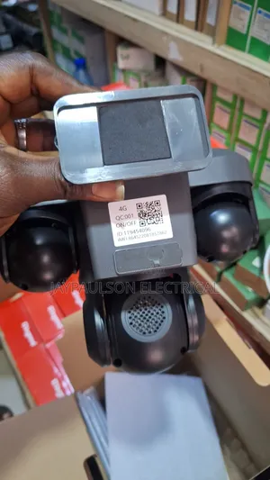 Triple Lens Solar Powered PTZ Security Camera.