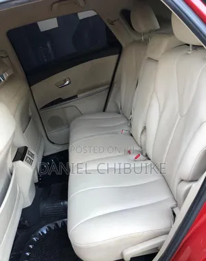 Toyota Venza 2010 Red