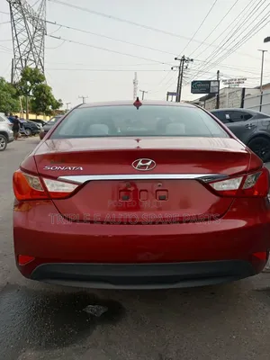Hyundai Sonata 2014 Red