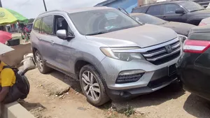 Honda Pilot Elite 4dr AWD (3.5L 6cyl 9A) 2017 Silver