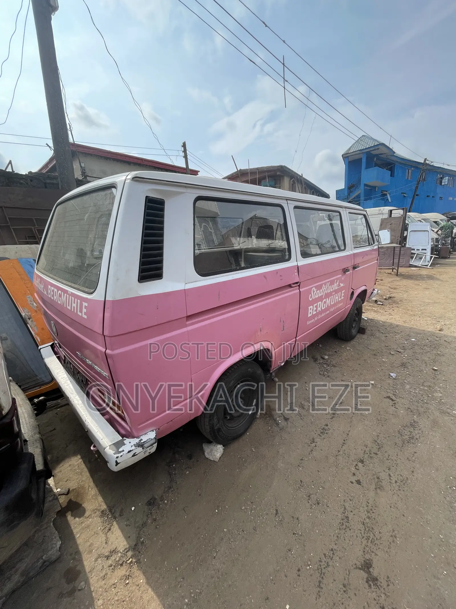 Volkswagen Transporter 2003 Pink