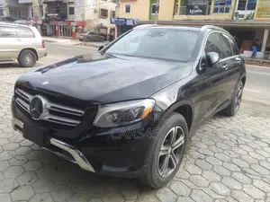 Mercedes-Benz GLC-Class 2016 Black