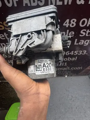 Hyundai Elantra 2017–2018 ABS Pump & Module