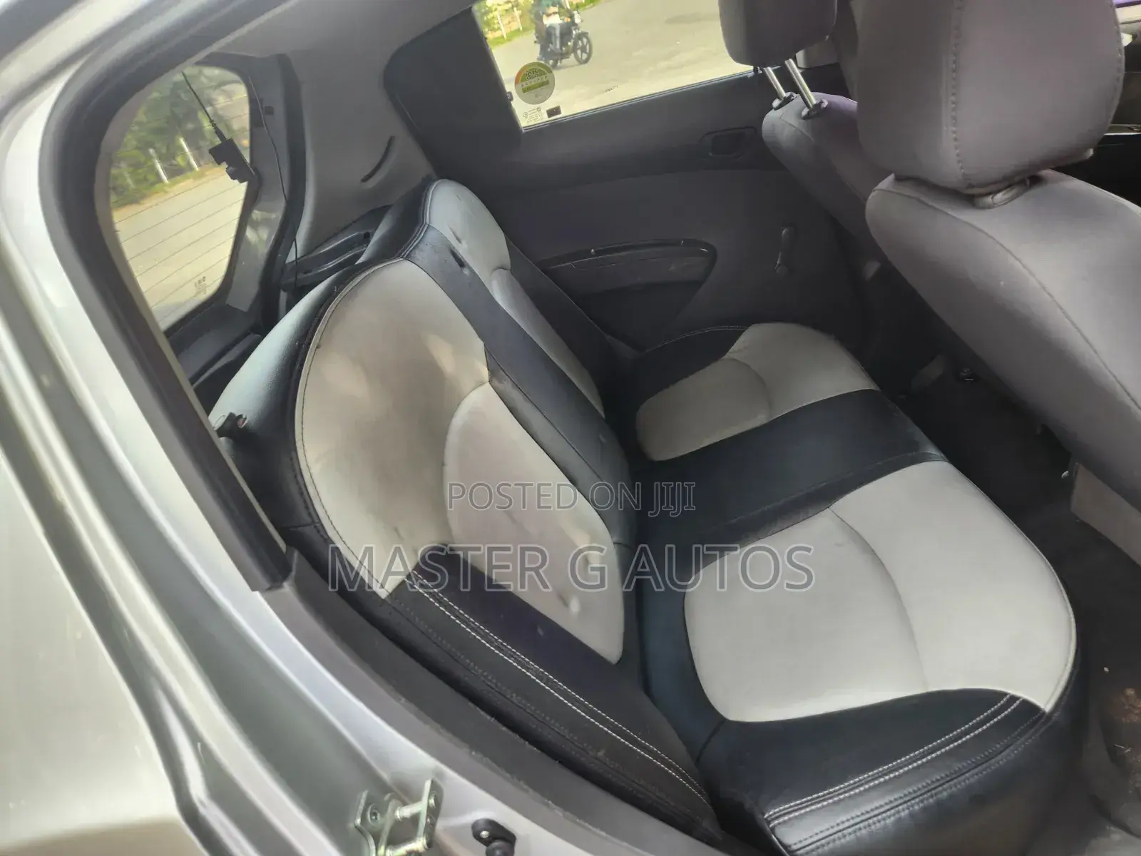 Chevrolet Spark 2014 Silver