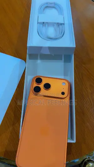 New Apple iPhone 17 Pro Max 256 GB Orange