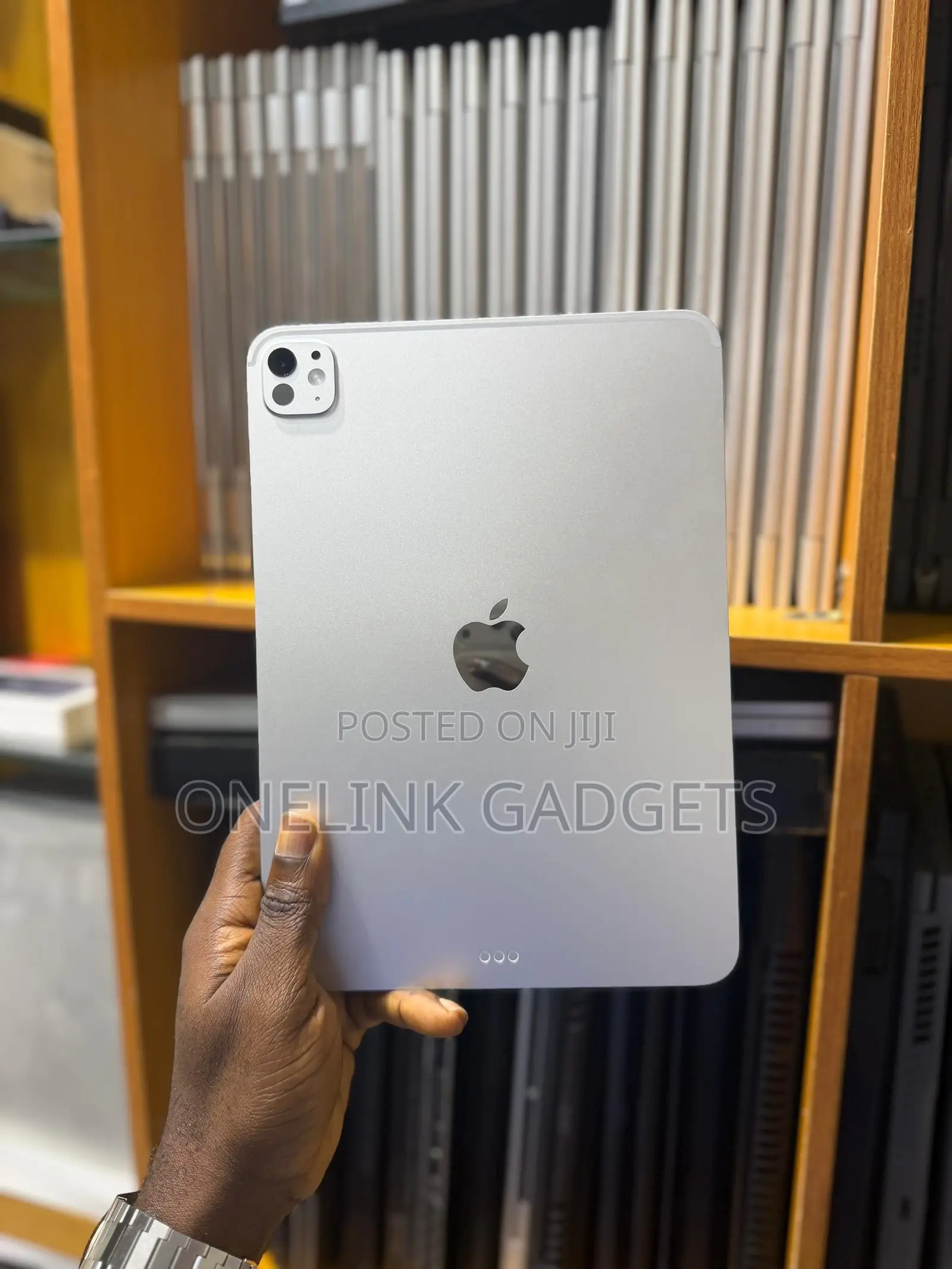 Apple iPad Pro 11 (2025) 256 GB Silver