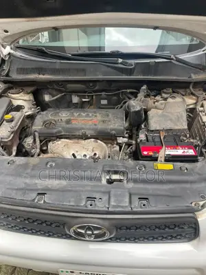 Toyota RAV4 1.8 2007 White