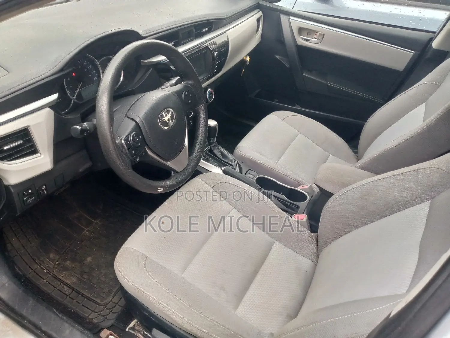 Toyota Corolla 2016 Silver