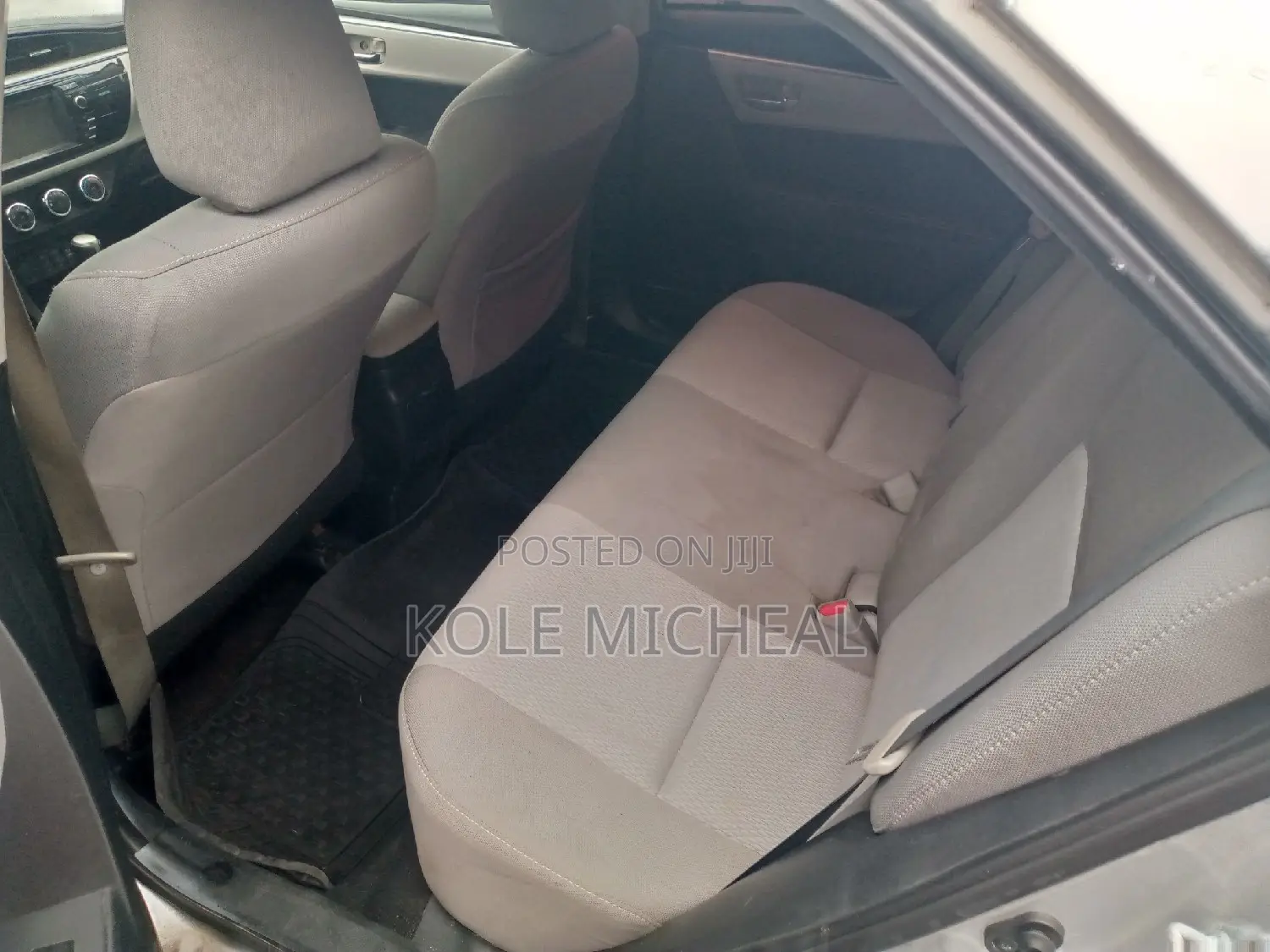 Toyota Corolla 2016 Silver