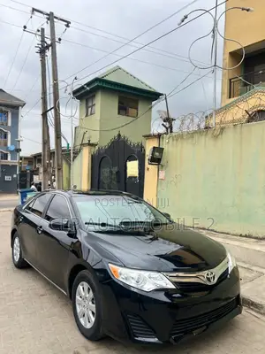 Toyota Camry LE 4dr Sedan (2.5L 4cyl 6A) 2014 Black