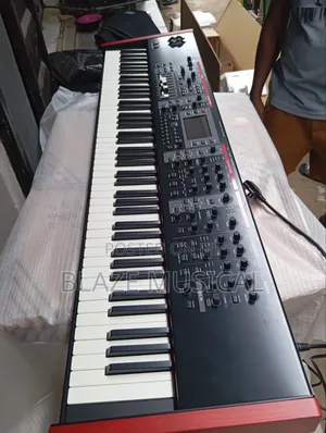Roland v-Stage8