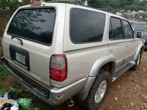 Toyota 4-Runner 1999 Silver