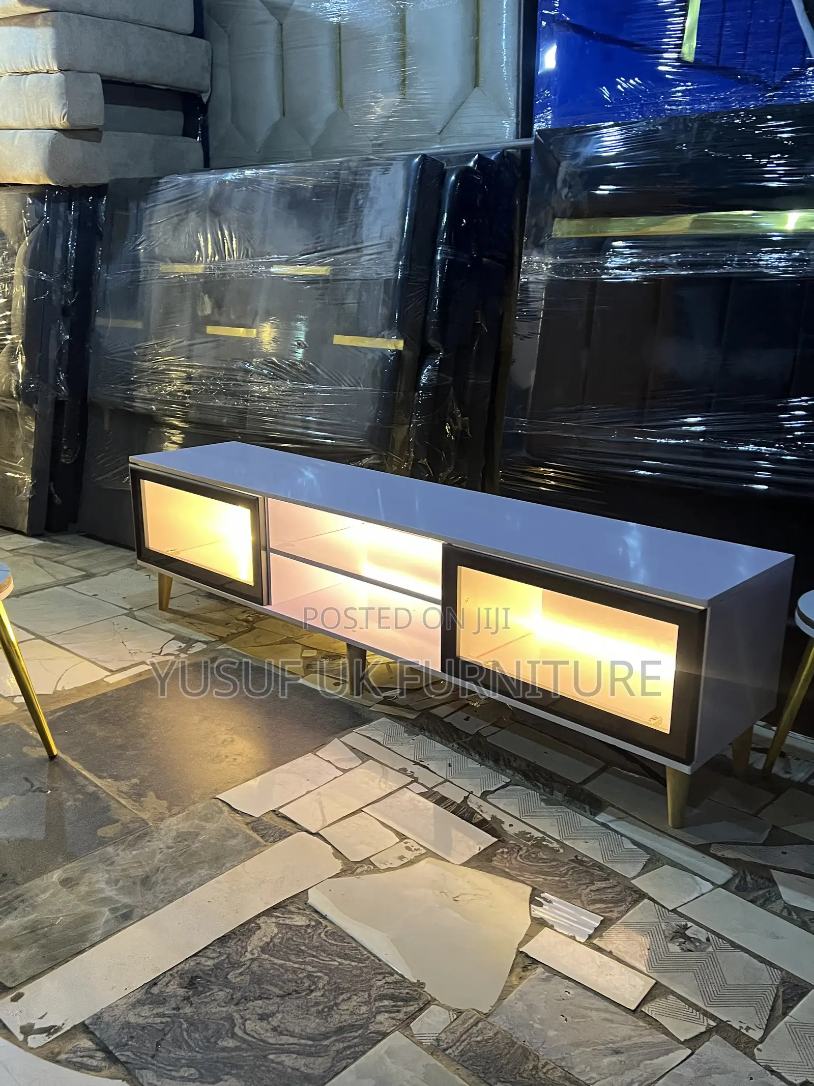 Luxury Console