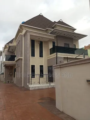 5bdrm Duplex in Secured Estate, Ogba GRA for sale