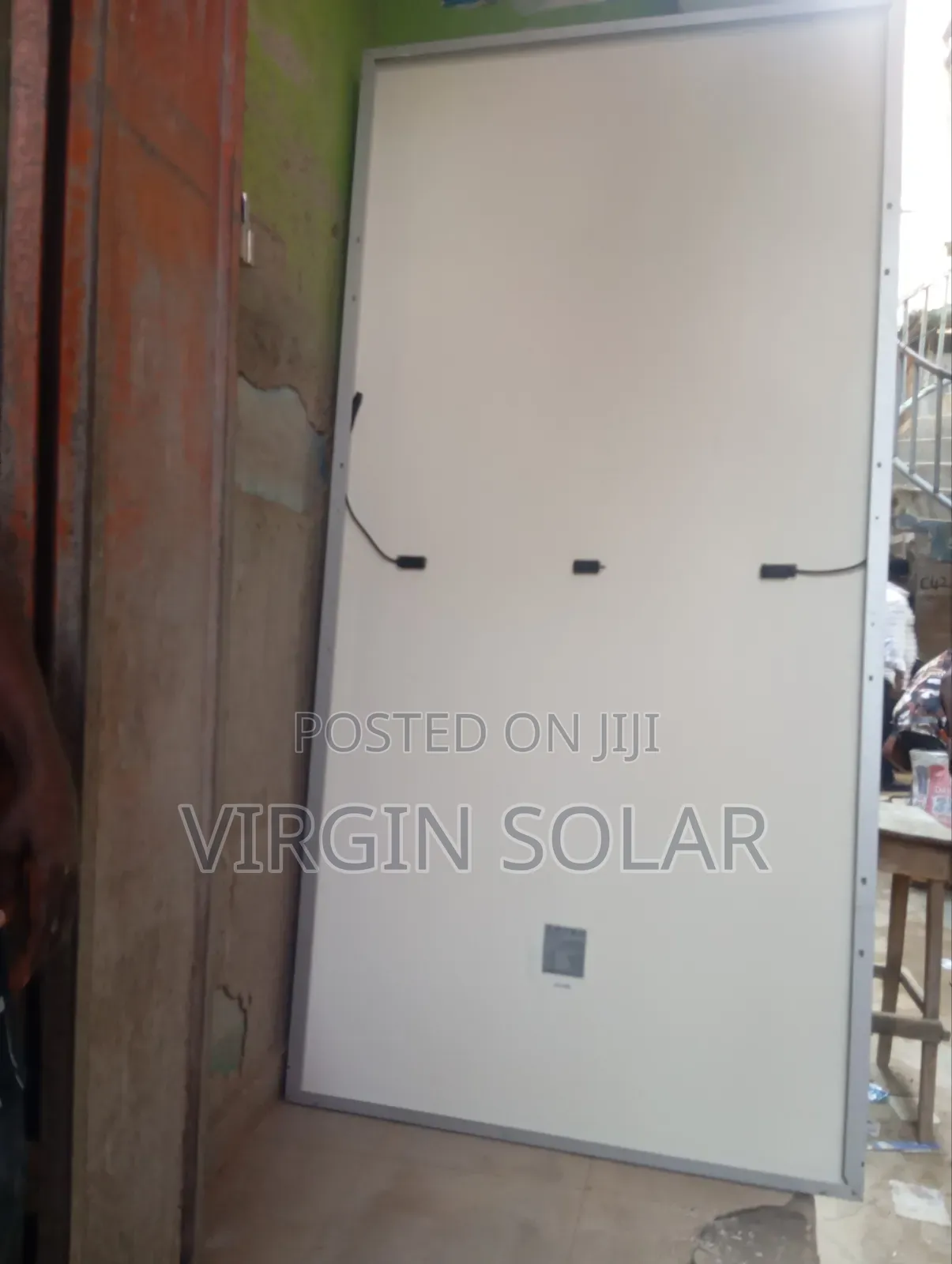 Jinkon 600 Wsatts Solar Panel