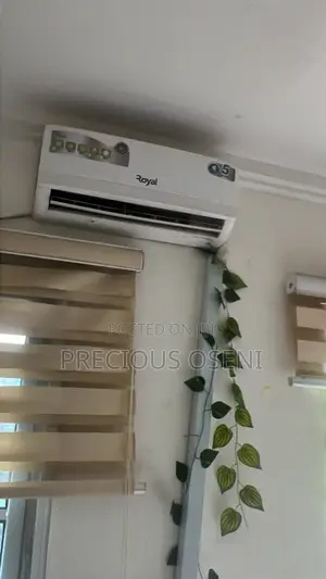 Royal Used AC for 8month