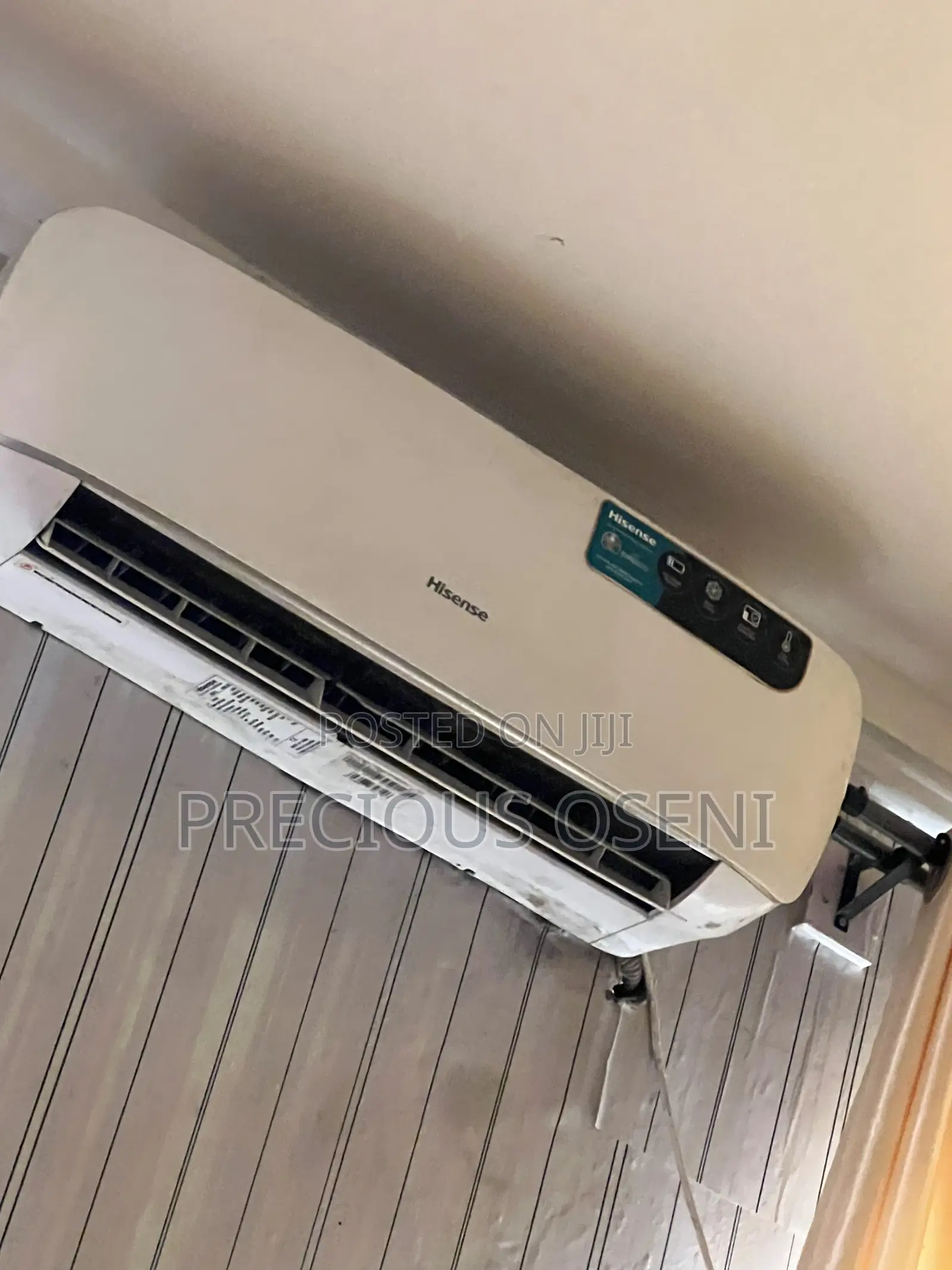 Royal Used AC for 8month