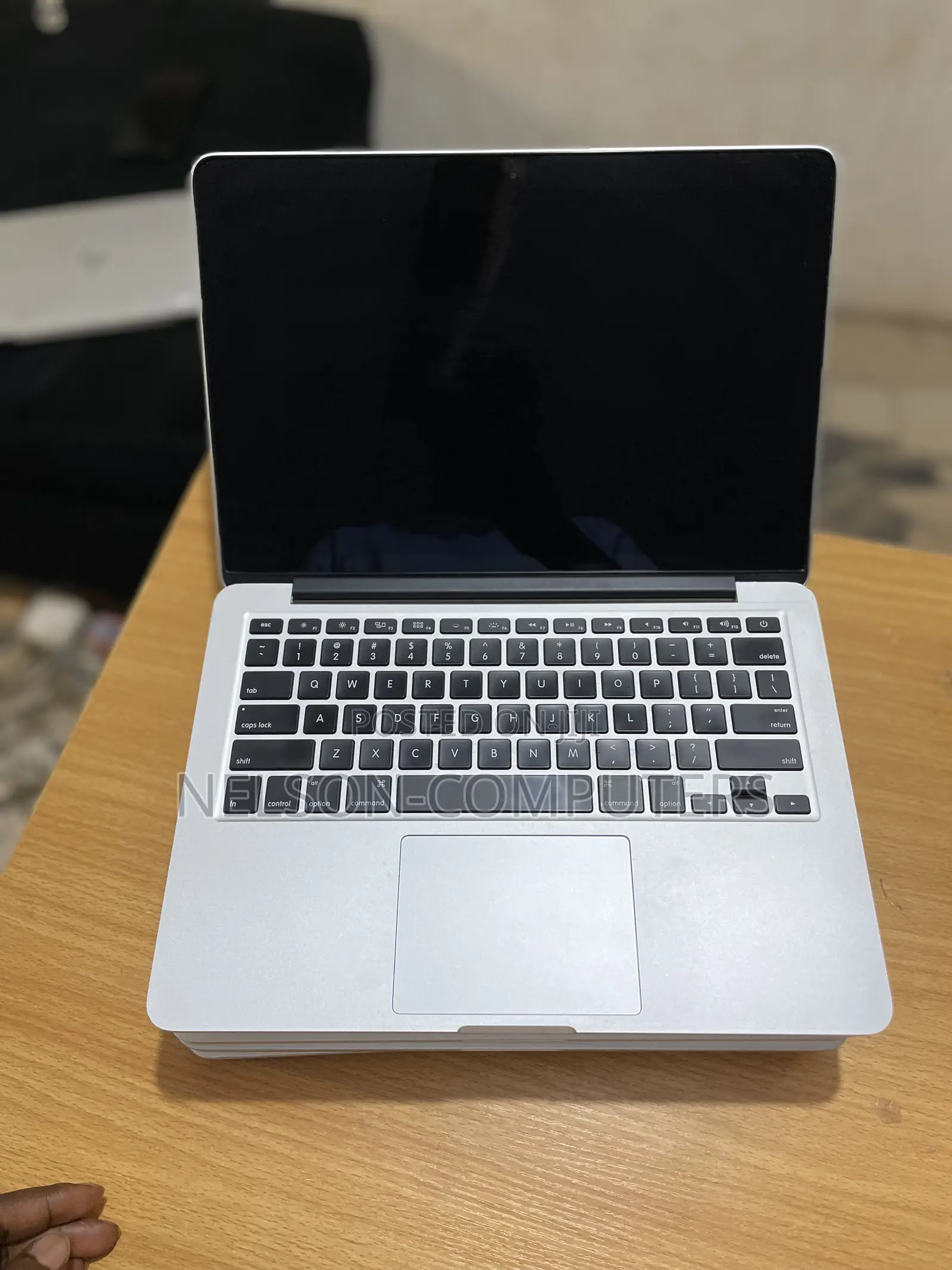 Laptop Apple MacBook Pro 2015 8GB Intel Core i5 SSD 256GB