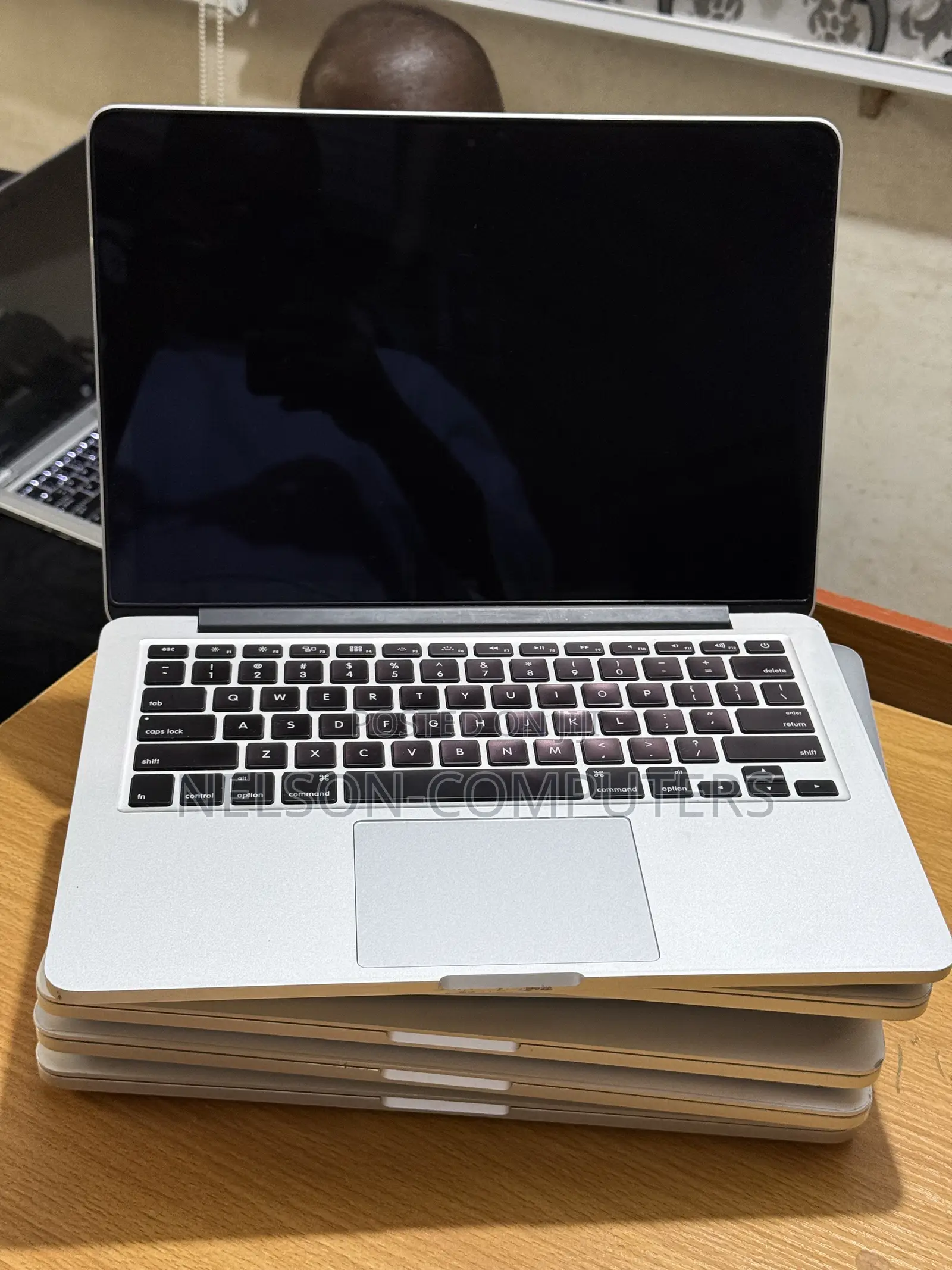Laptop Apple MacBook Pro 2015 8GB Intel Core i5 SSD 256GB