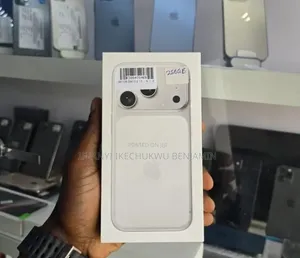 New Apple iPhone 17 Pro 256 GB Silver