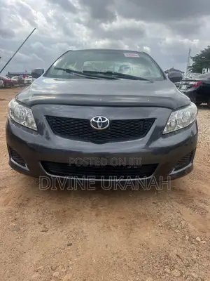 Toyota Corolla LE 4dr Sedan (1.8L 4cyl 4A) 2010 Gray
