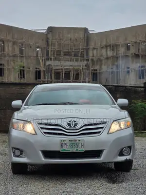 Toyota Camry 2008 Silver