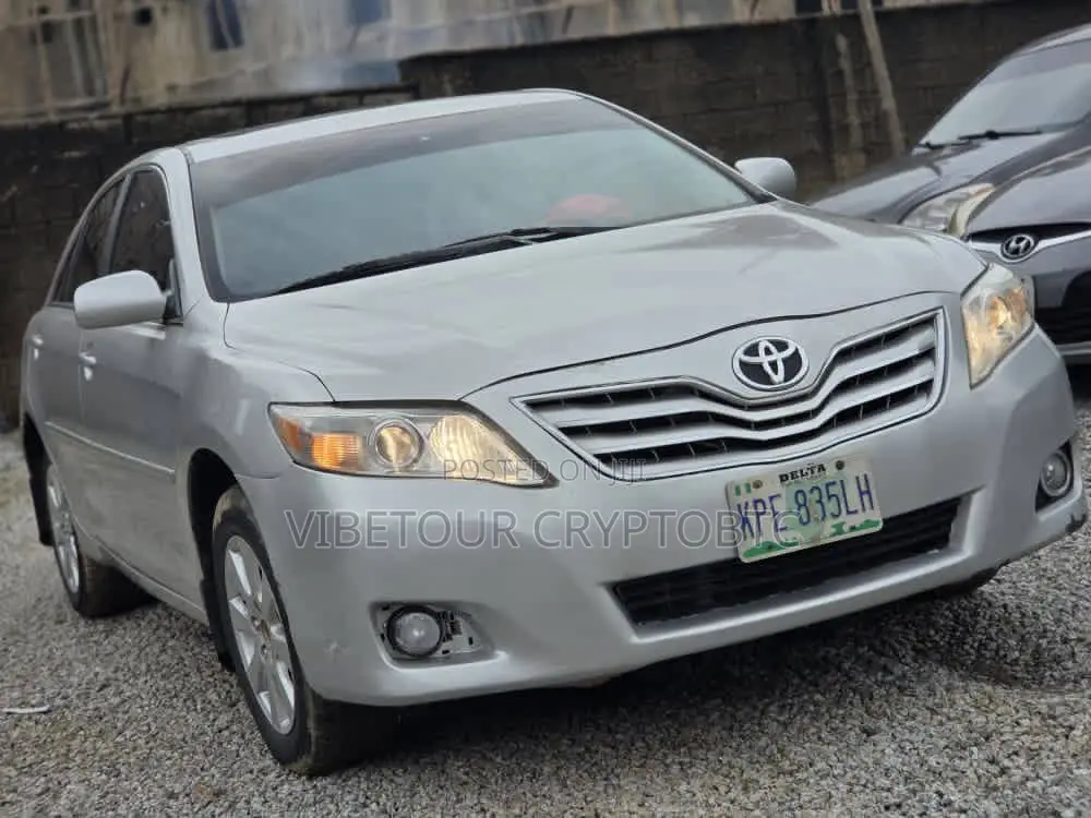 Toyota Camry 2008 Silver