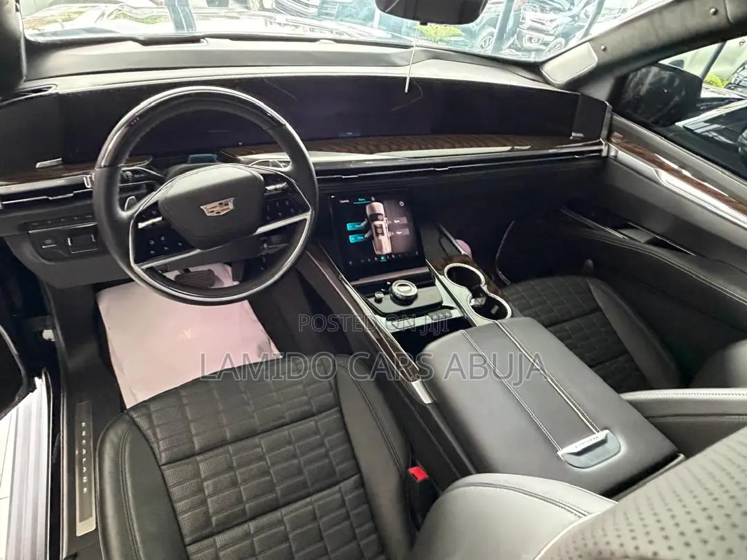 Cadillac Escalade 2025 Black